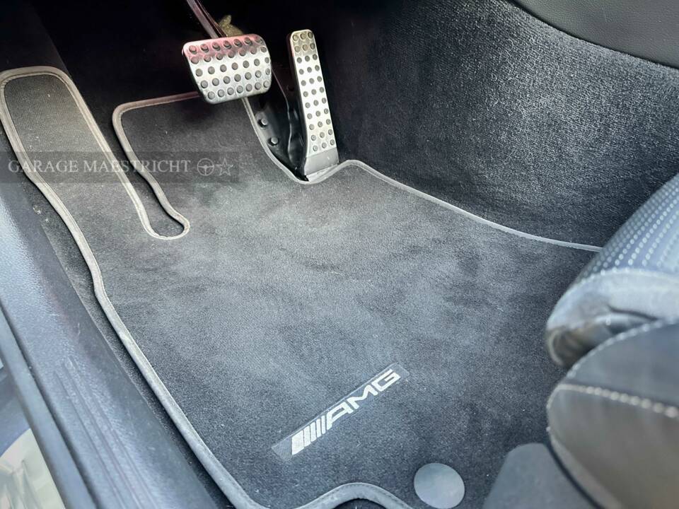 Immagine 40/100 di Mercedes-Benz C 63 S AMG (2021)