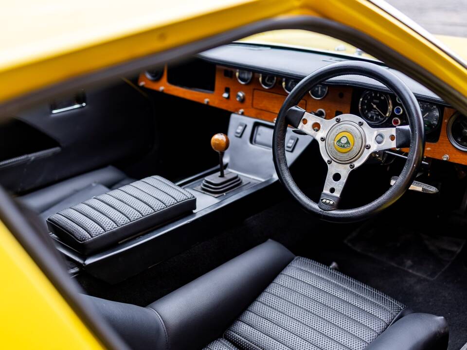 Image 4/34 of Lotus Europa (1971)