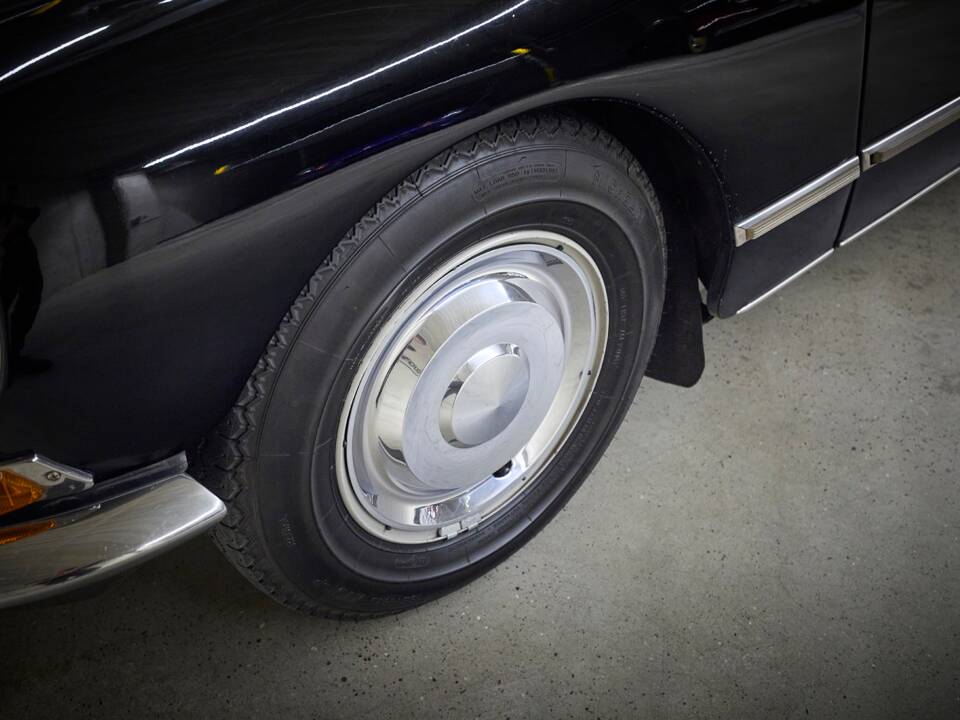 Image 96/98 de Citroën DS 21 Pallas (1971)