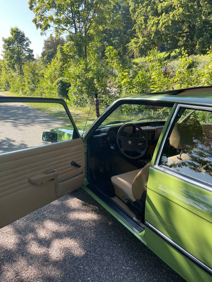 Bild 24/55 von BMW 318 (1978)