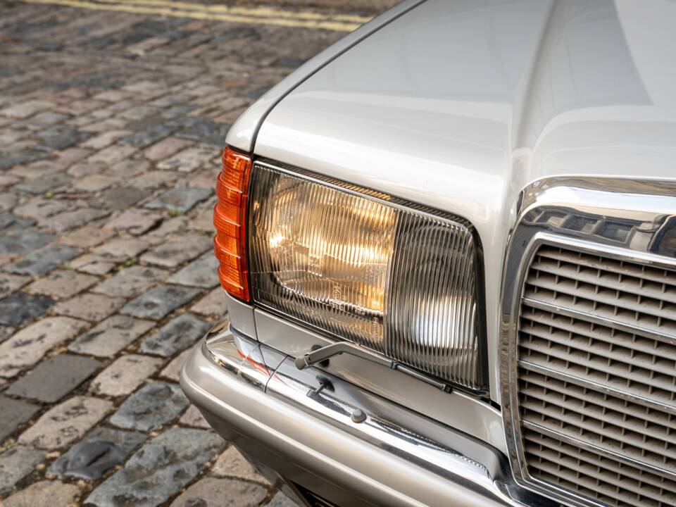Bild 39/50 von Mercedes-Benz 500 SEL (1984)