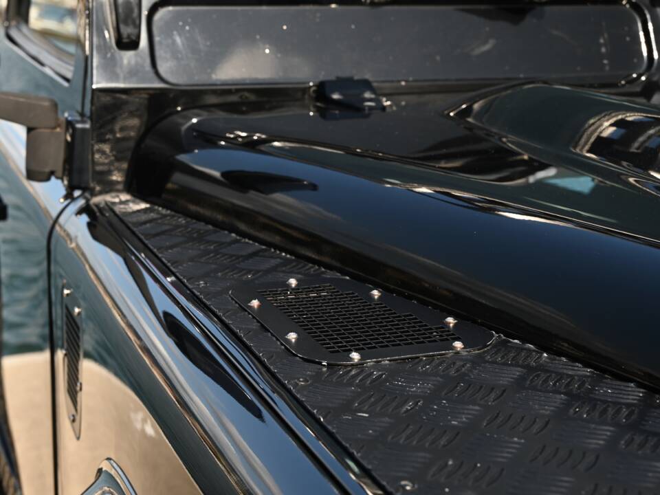 Image 19/70 of Land Rover Defender 90 TD4 (2007)