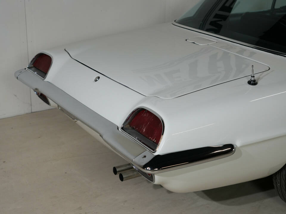 Image 21/32 of Mazda 110 S Cosmo Sport (1968)