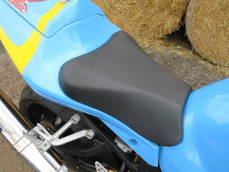 Image 14/35 of Suzuki DUMMY (2005)