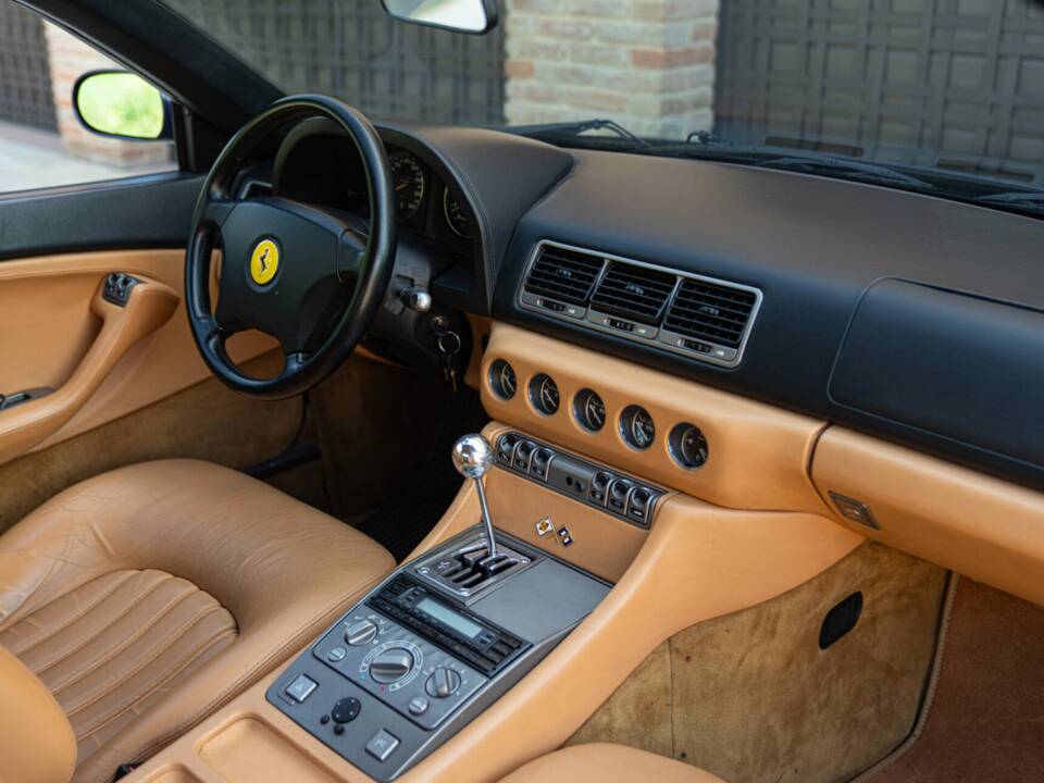Image 25/50 of Ferrari 456 GT (1995)
