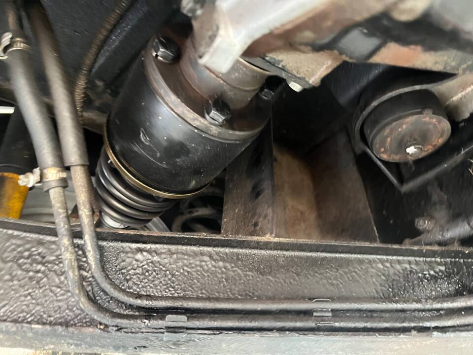 Immagine 42/50 di Triumph TR 6 (1974)