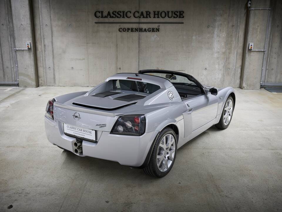 Image 26/81 of Opel Speedster 2.0 Turbo (2003)