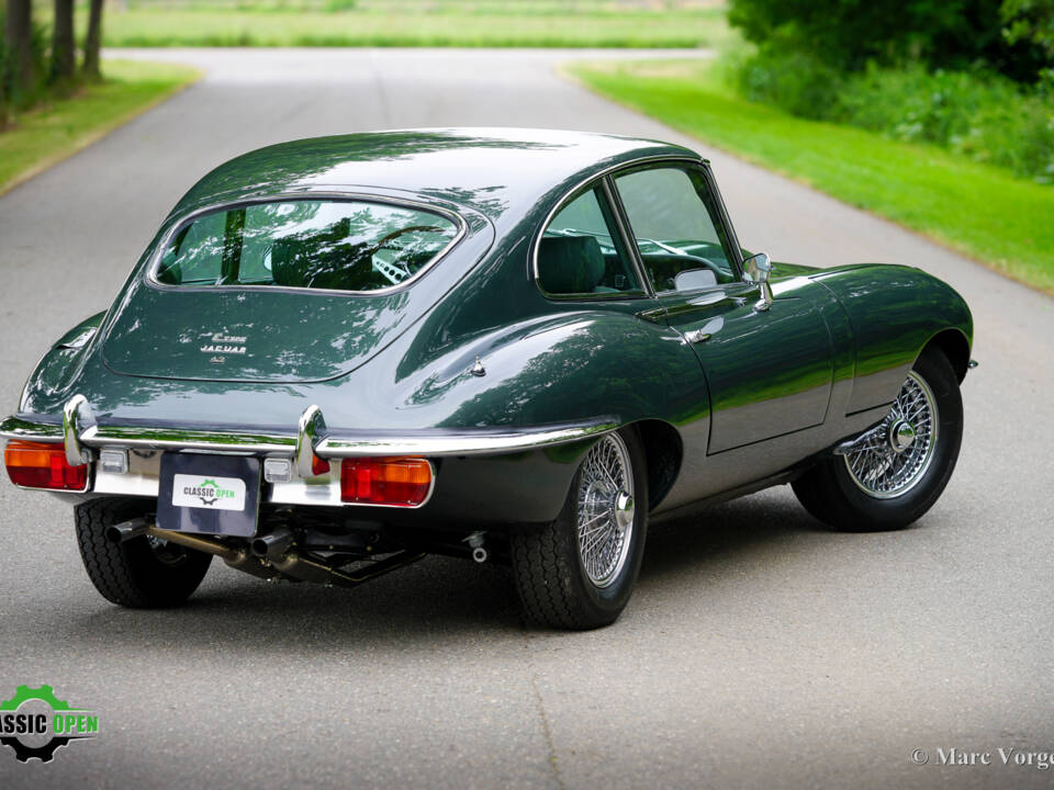 Afbeelding 54/61 van Jaguar E-Type (2+2) (1969)