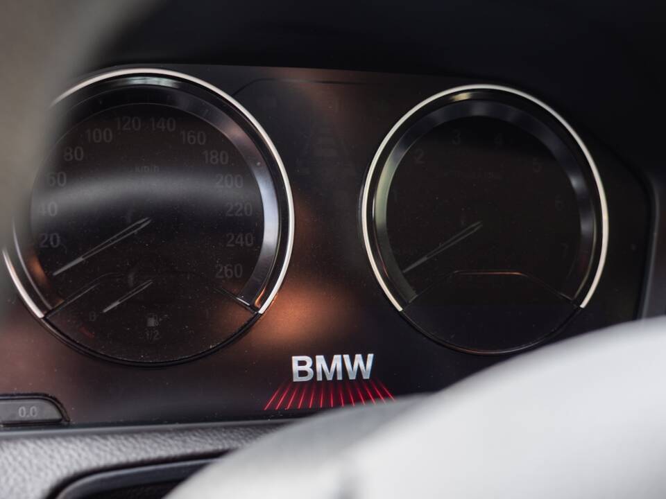 Bild 11/23 von BMW 118i (2018)