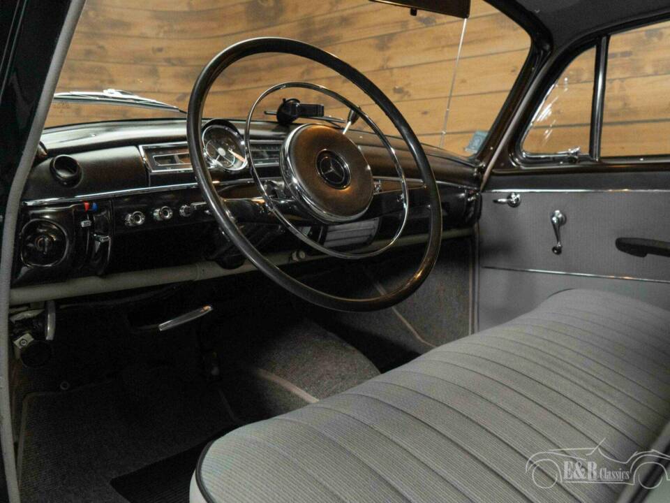 Bild 2/19 von Mercedes-Benz 190 b (1960)