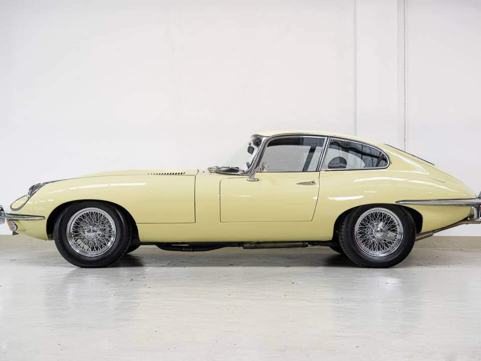 Imagen 6/40 de Jaguar E-Type (2+2) (1970)