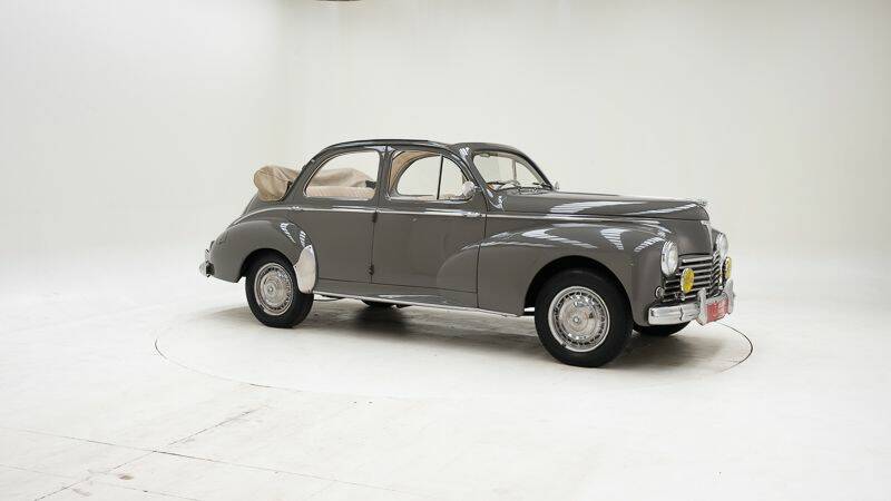 Imagen 3/15 de Peugeot 203 C (ND3) (1959)