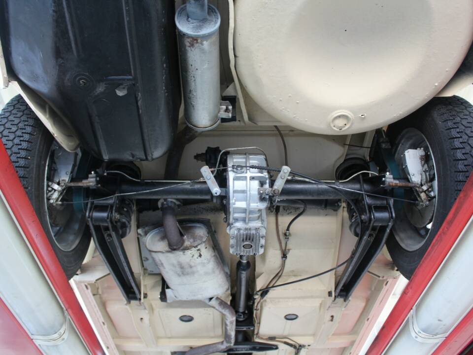 Image 16/50 of Alfa Romeo 1600 Duetto (1967)