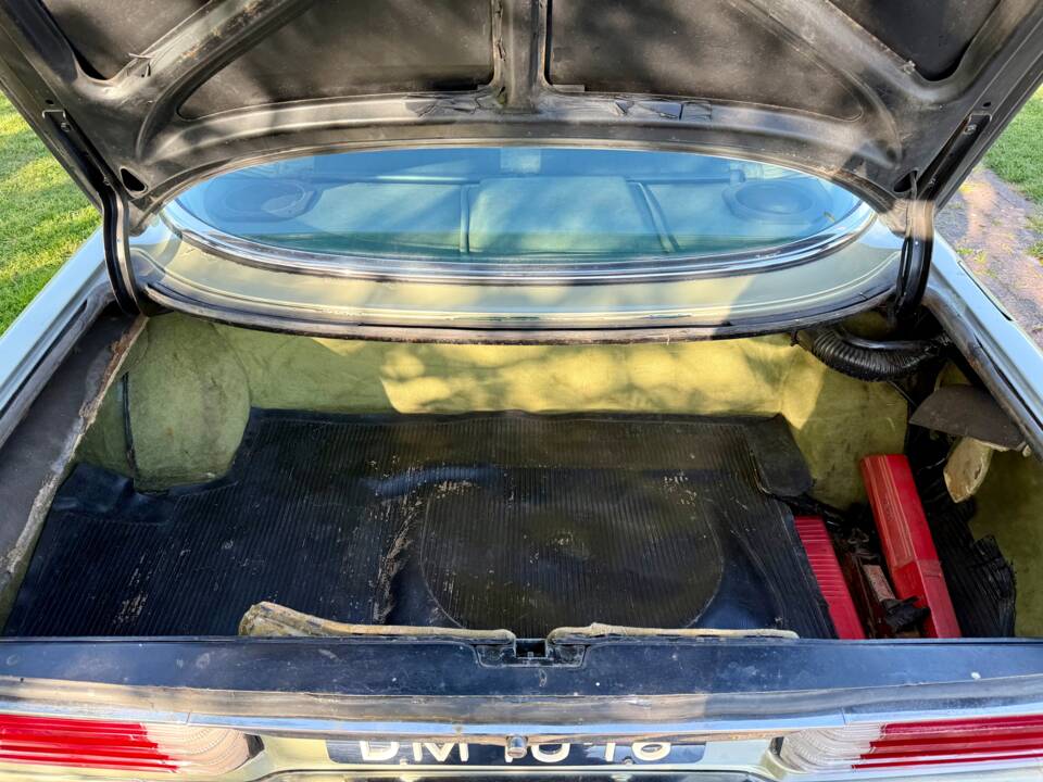Image 22/22 of Mercedes-Benz 350 SLC (1972)