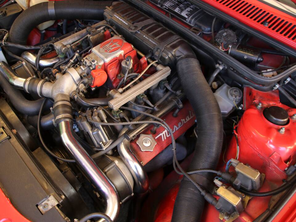 Bild 29/35 von Maserati Spyder (1991)