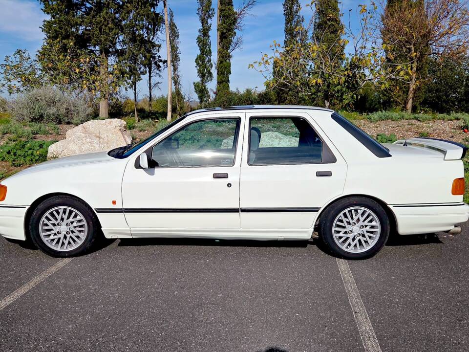Image 4/33 of Ford Sierra 2.0i Cosworth (1988)