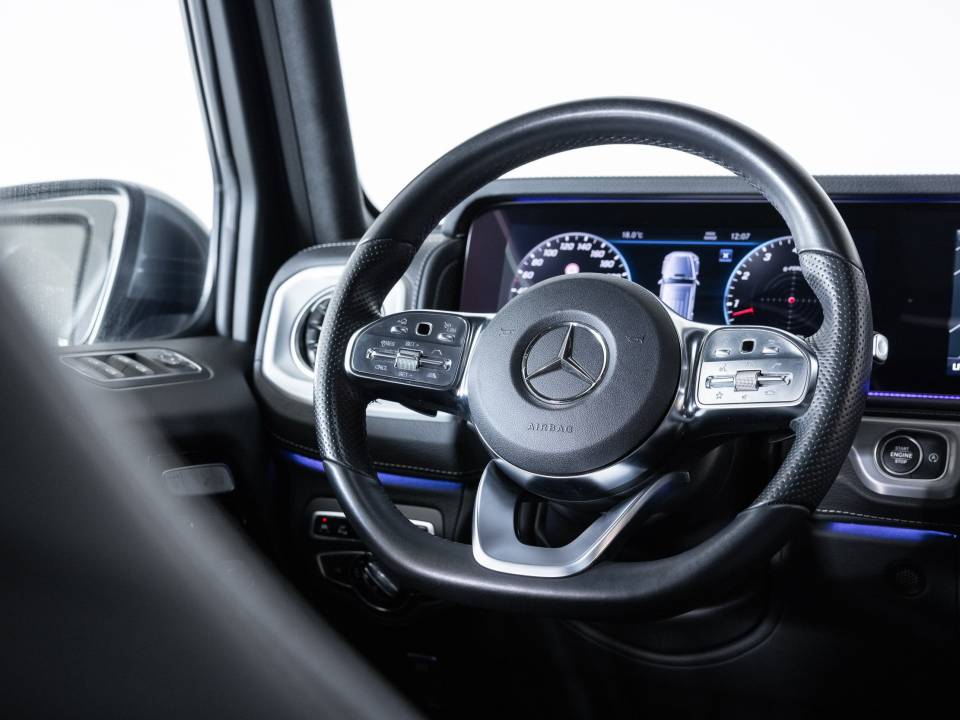 Bild 10/32 von Mercedes-Benz G 500 (lang) (2019)