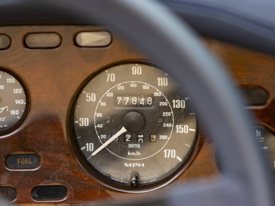 Bild 22/29 von Aston Martin V8 Volante (1980)