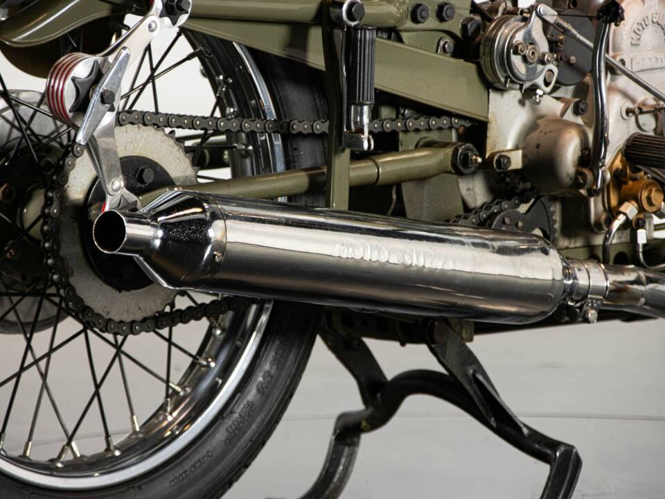 Image 47/50 of Moto Guzzi DUMMY (1963)
