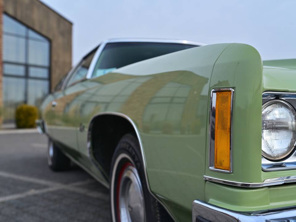 Image 5/44 of Chevrolet Impala (1974)