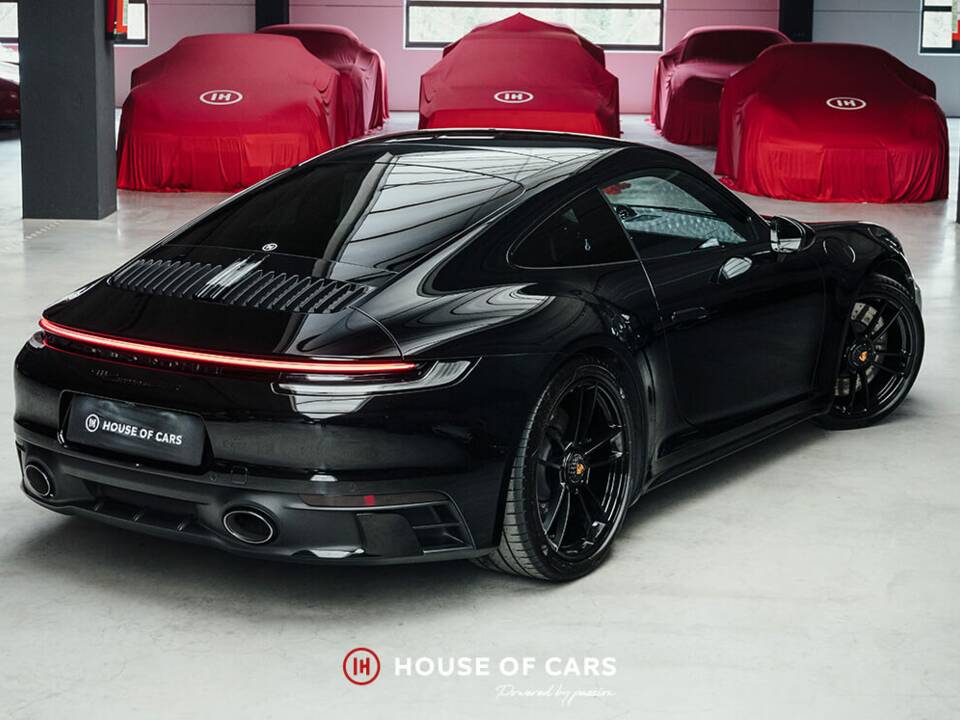 Immagine 7/23 di Porsche 911 Carrera GTS (2022)
