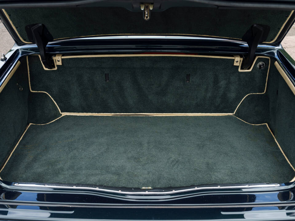 Bild 28/30 von Bentley Turbo RT (1997)