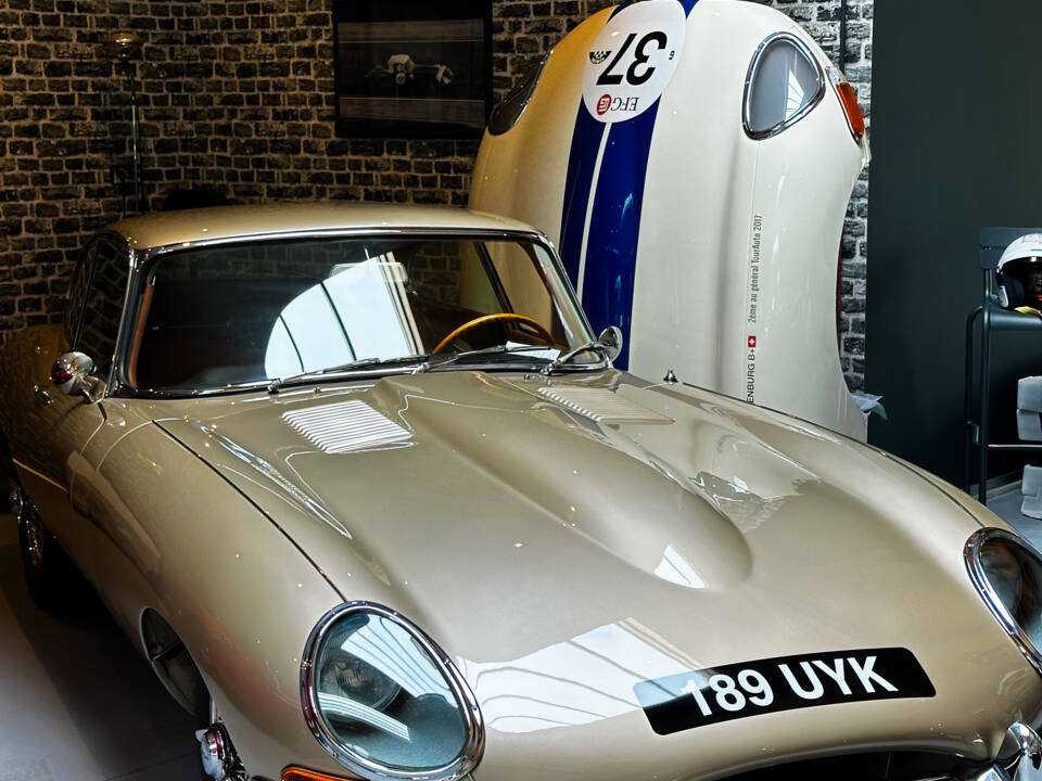 Imagen 2/14 de Jaguar E-Type 3.8 (1962)