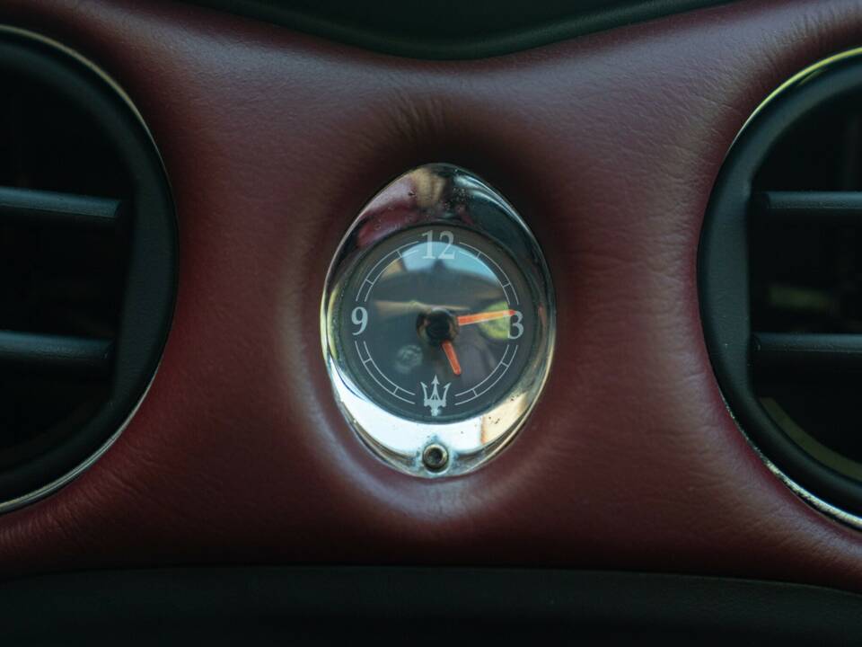 Bild 49/50 von Maserati 3200 GT (2000)