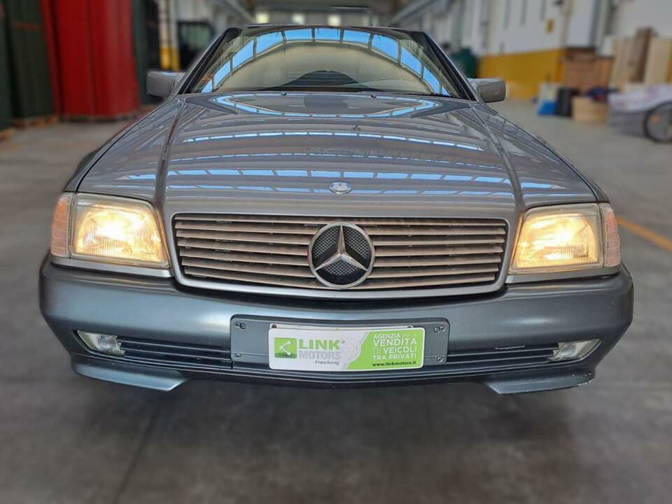 Image 34/50 de Mercedes-Benz 300 SL-24 (1992)