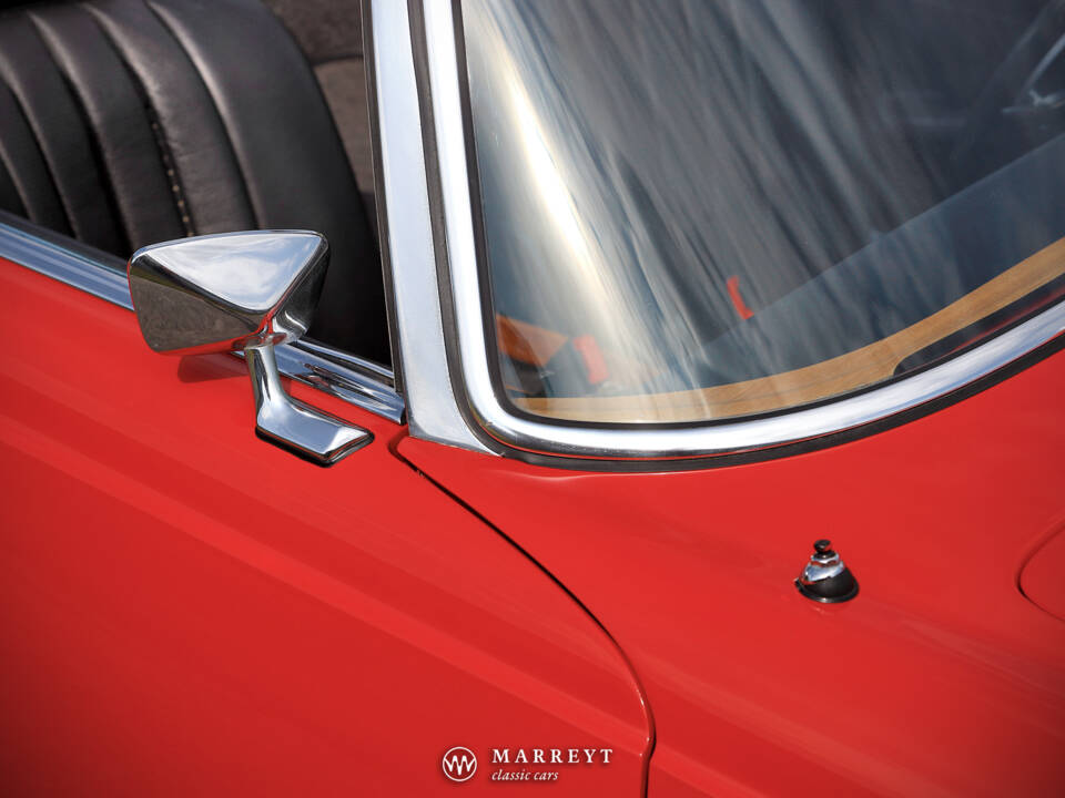 Image 31/70 of Mercedes-Benz 280 SL (1969)