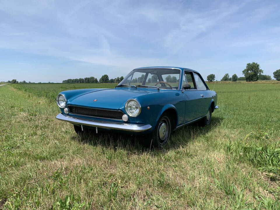 Imagen 2/8 de FIAT 124 Sport Coupe (1968)