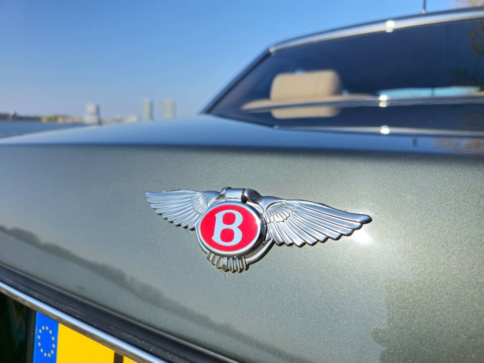 Image 13/33 of Bentley Turbo R lang (1992)