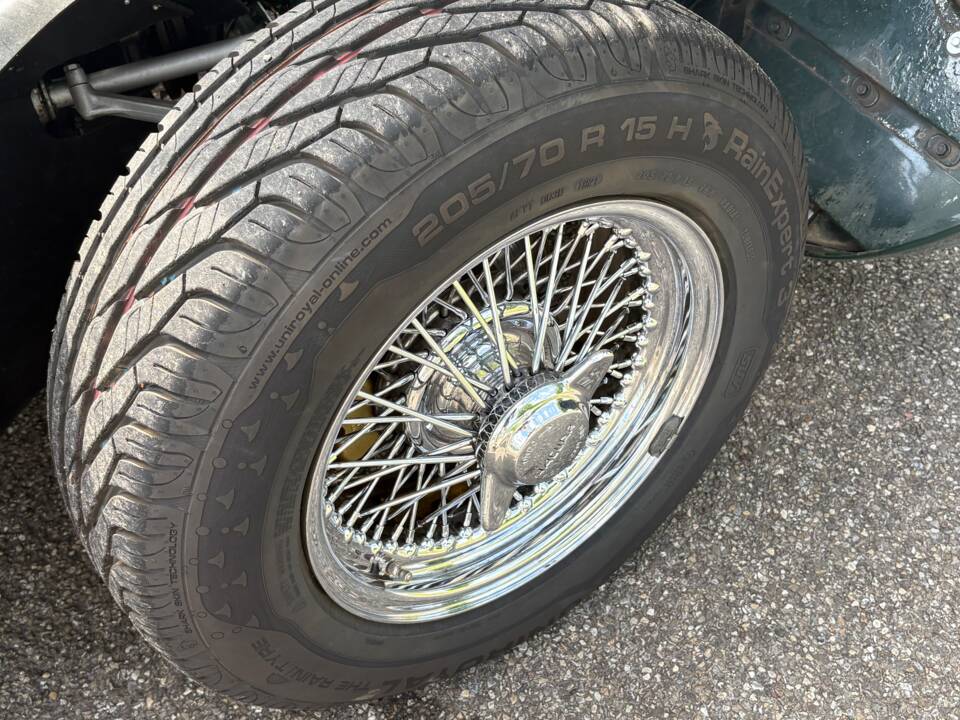Afbeelding 17/28 van Jaguar E-Type 4.2 (1966)