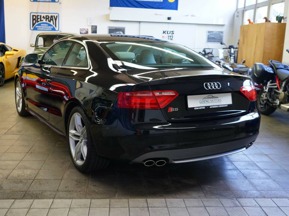 Image 11/37 de Audi S5 Coupé (2007)