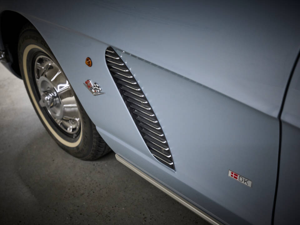 Image 32/78 of Chevrolet Corvette (1962)