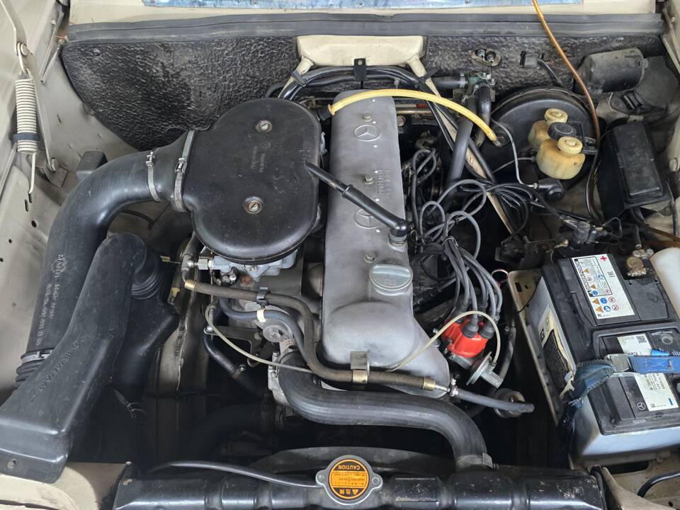 Image 14/21 de Mercedes-Benz 250 (1969)