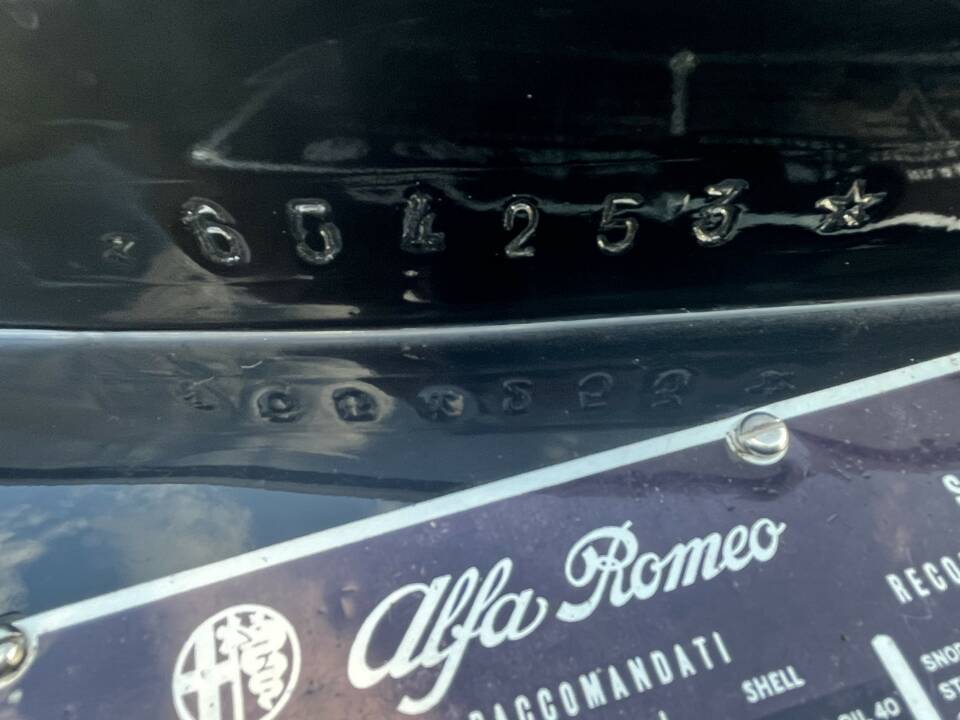 Image 16/21 of Alfa Romeo Giulietta Sprint (1957)