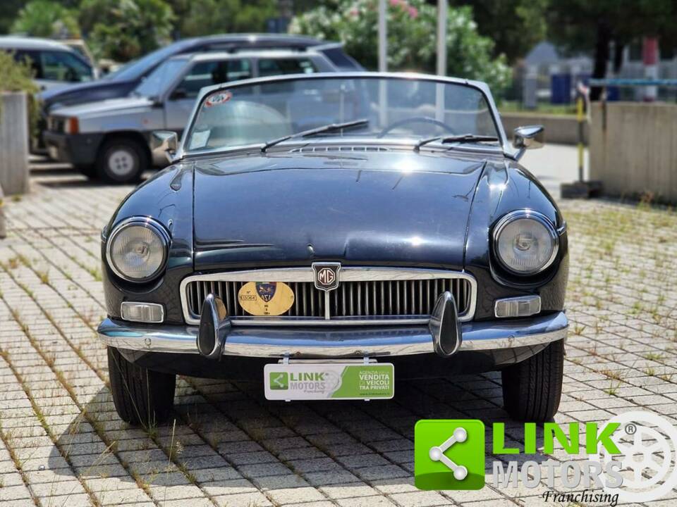 Afbeelding 2/10 van MG MGB (1964)