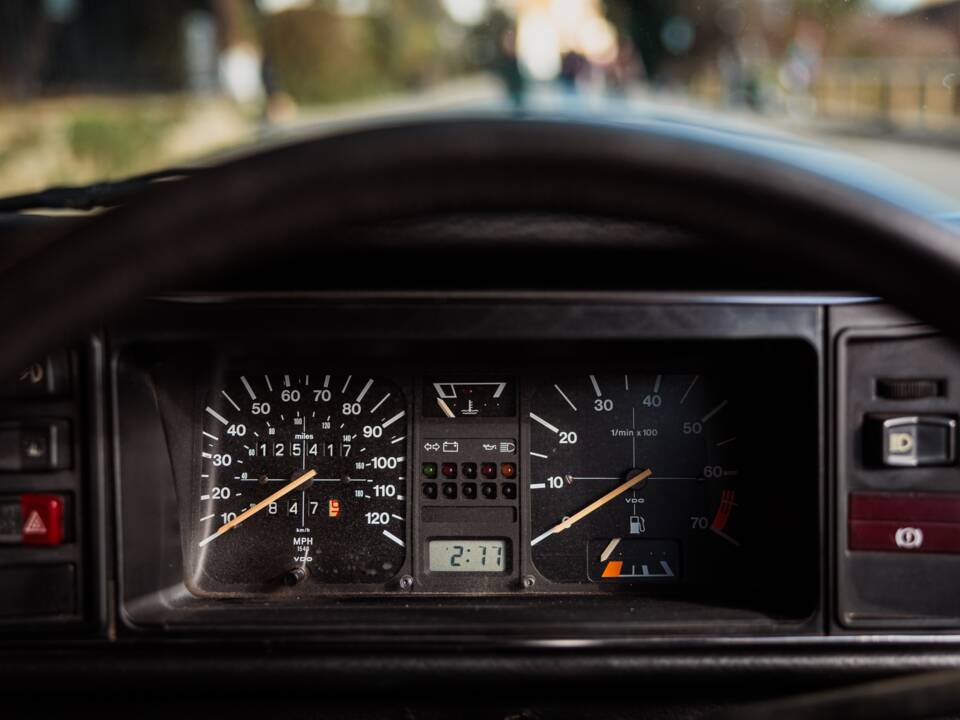 Immagine 11/50 di Volkswagen Golf I GL (1982)