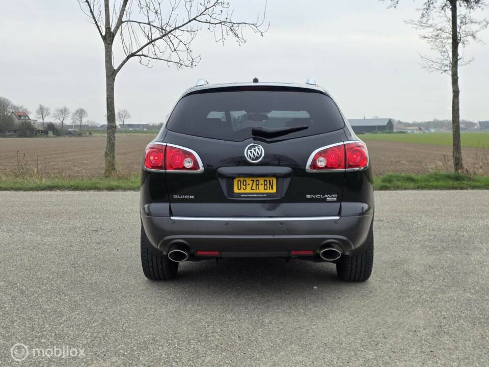 Imagen 9/50 de Buick Enclave 3.6 (2008)