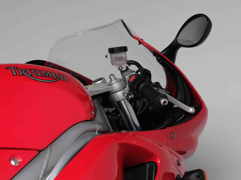 Image 6/66 of Triumph Daytona T595 (1998)