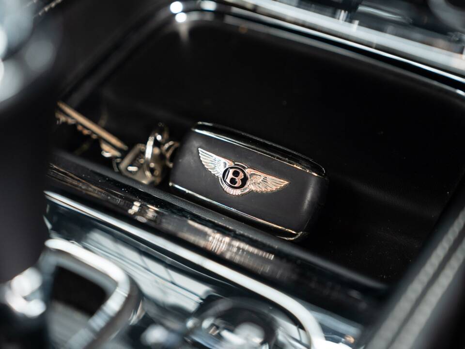 Image 17/20 of Bentley Mulsanne (2011)