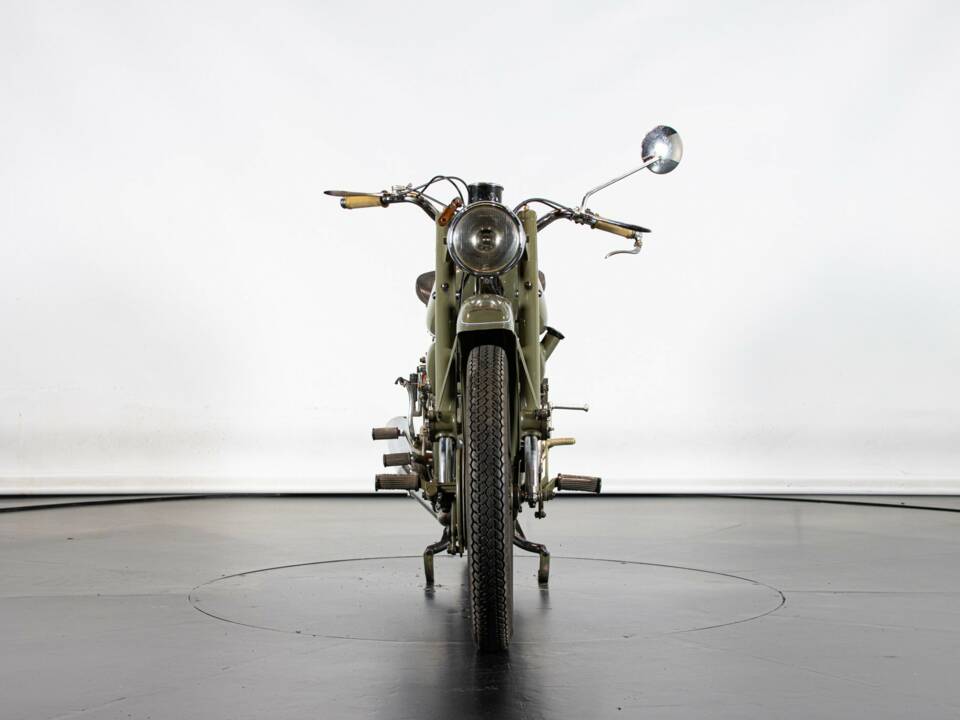 Image 3/50 of Moto Guzzi DUMMY (1963)