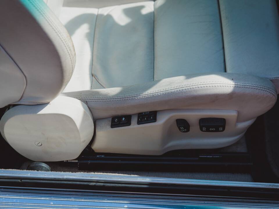 Image 34/34 of BMW 635 CSi (1989)
