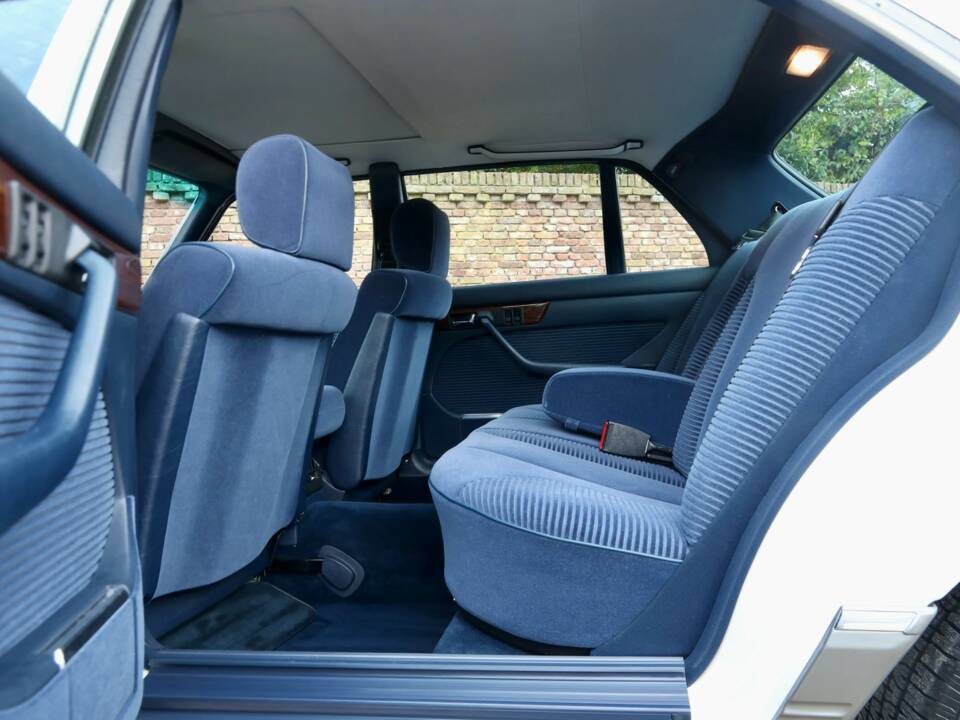 Bild 47/50 von Mercedes-Benz 380 SEL (1983)