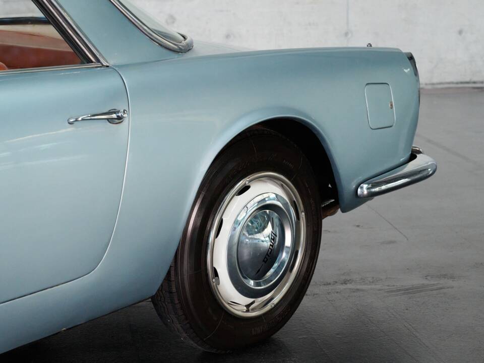 Bild 10/50 von Lancia Flaminia GT 2.5 3C Touring (1963)