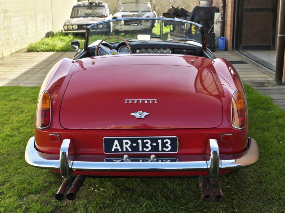Bild 8/50 von Ferrari 250 GTE (1962)