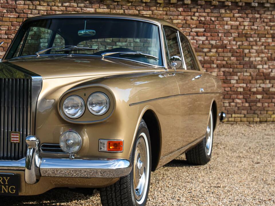 Image 28/50 of Rolls-Royce Silver Cloud III "Chinese Eyes" (1965)