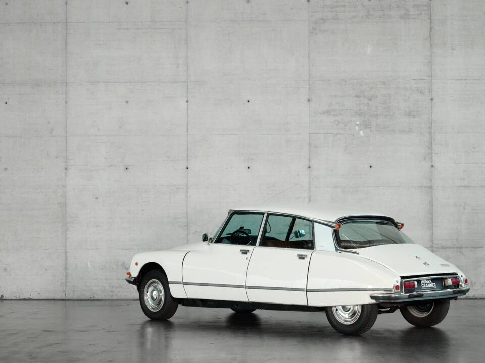Bild 13/50 von Citroën DS 23 Pallas IE (1974)
