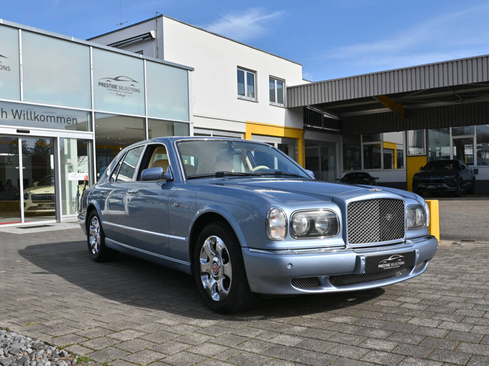 Image 25/29 of Bentley Arnage Le Mans (2001)